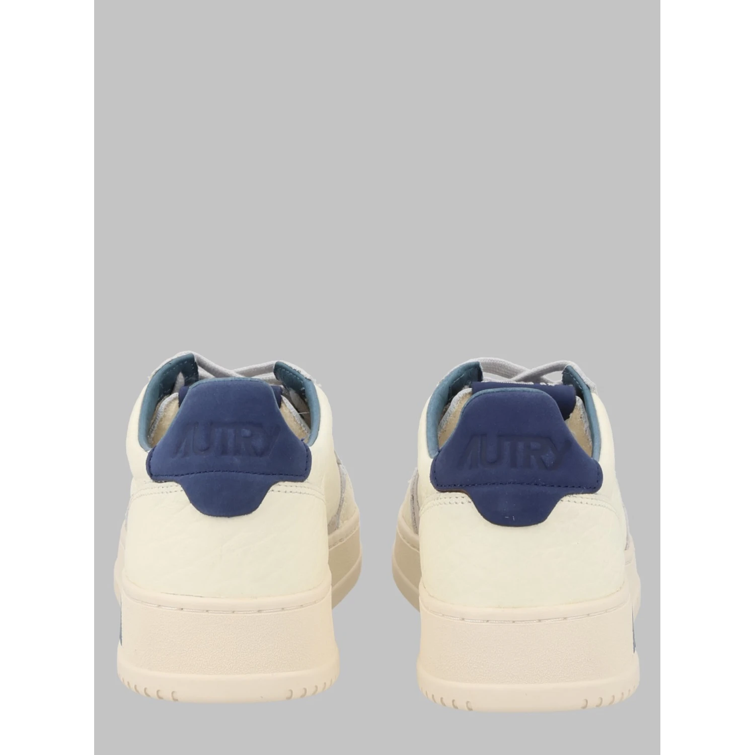 SNEAKER "MEDALIST LOW"