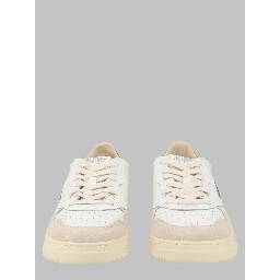 SNEAKER "MEDALIST LOW"