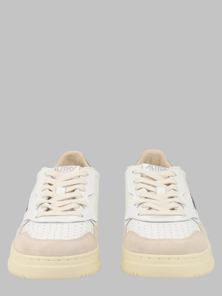 SNEAKER "MEDALIST LOW"