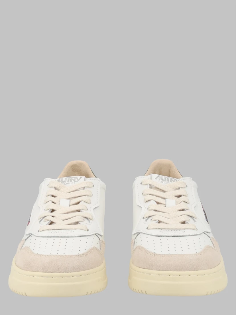 SNEAKER "MEDALIST LOW"