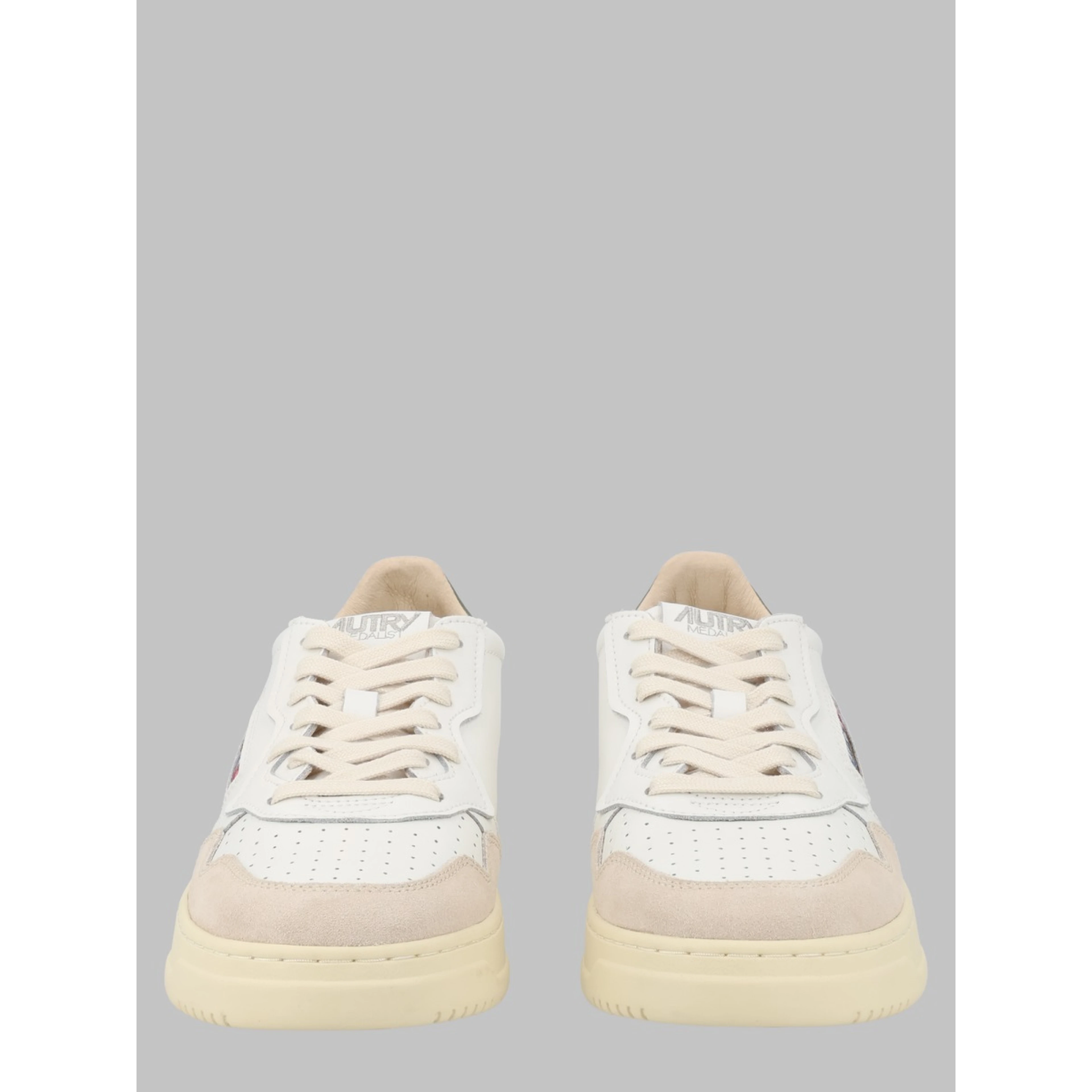 SNEAKER "MEDALIST LOW"
