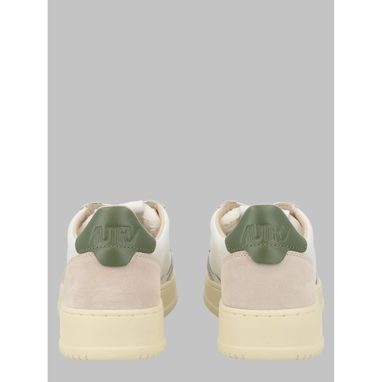 SNEAKER "MEDALIST LOW"