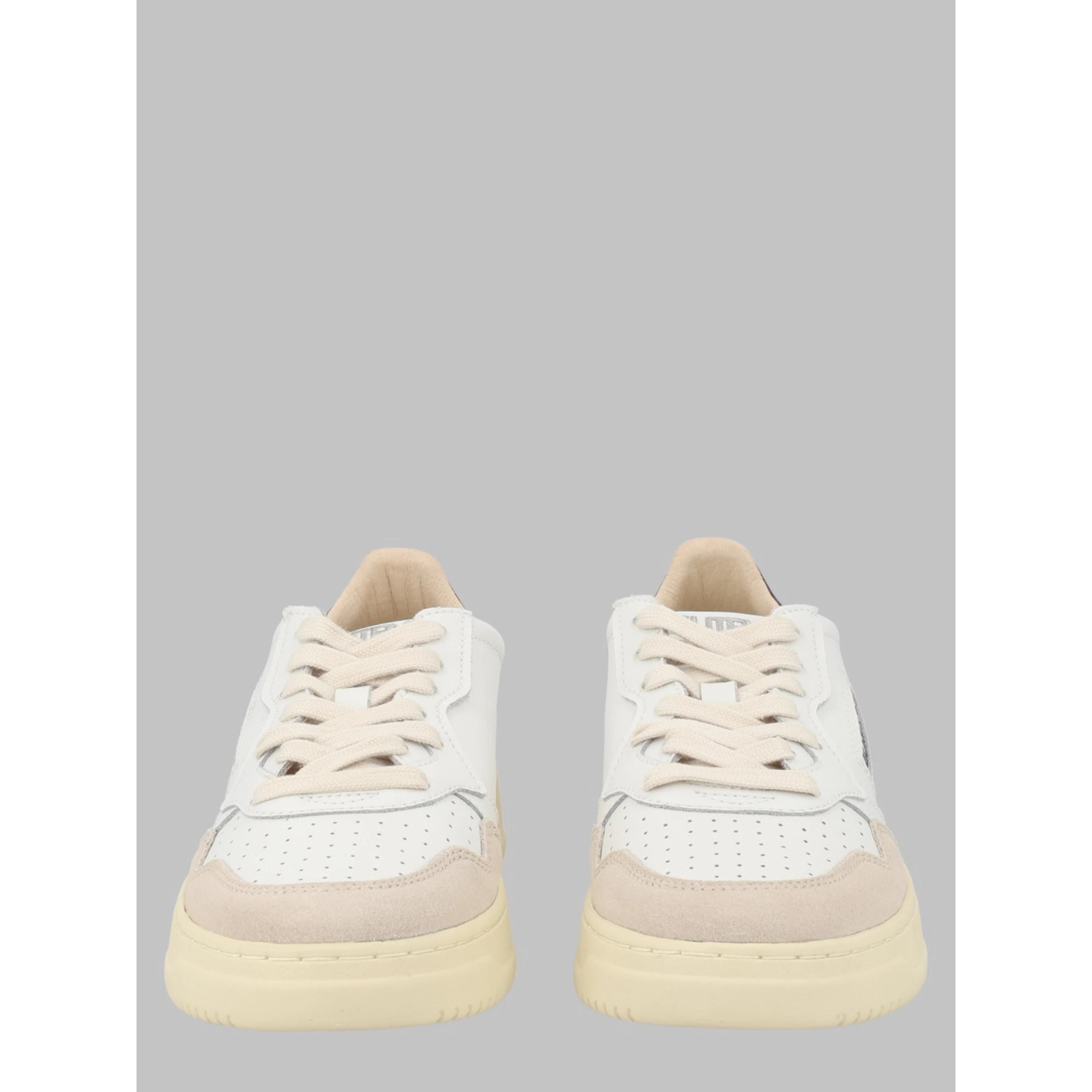 SNEAKER "MEDALIST LOW"