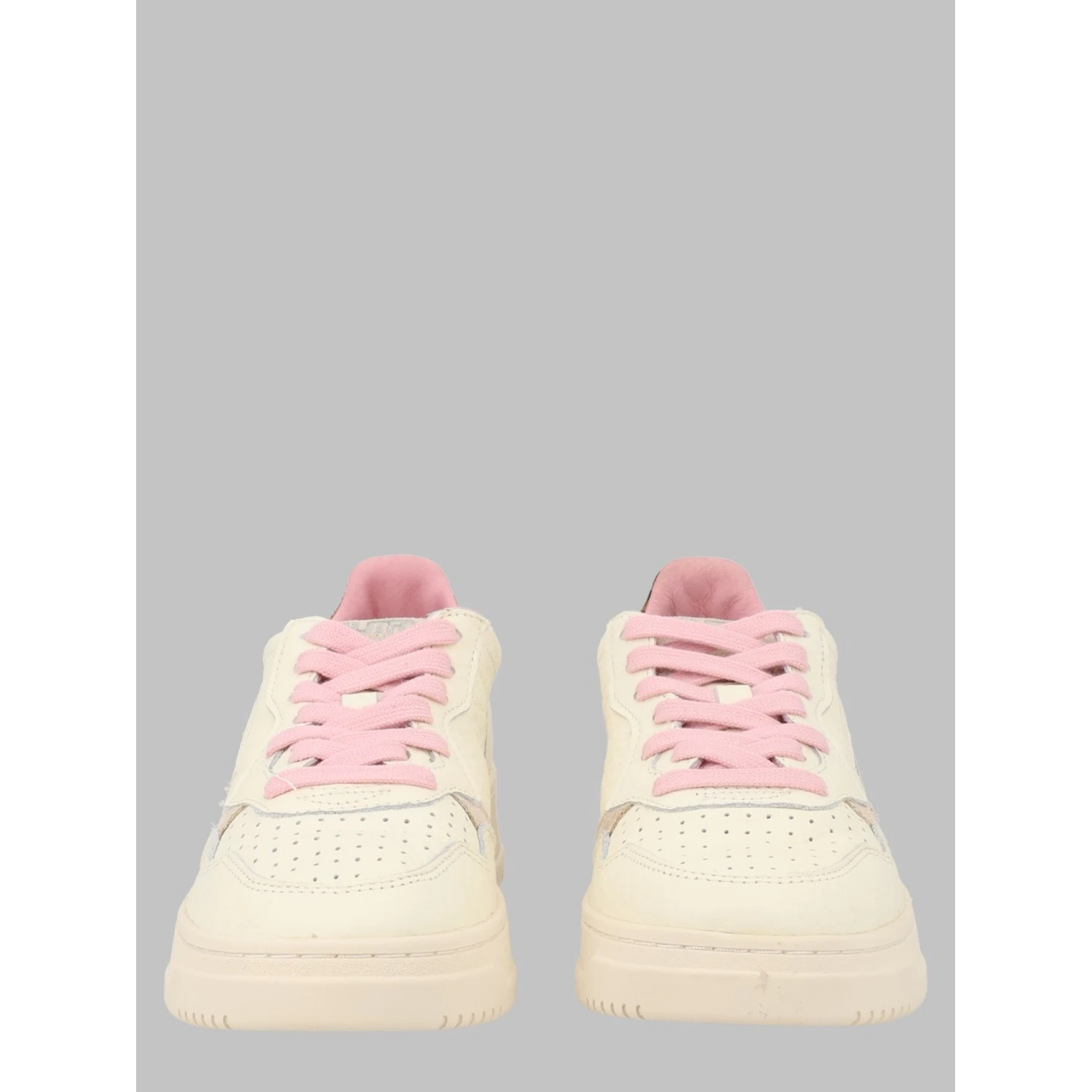 SNEAKER "MEDALIST LOW"