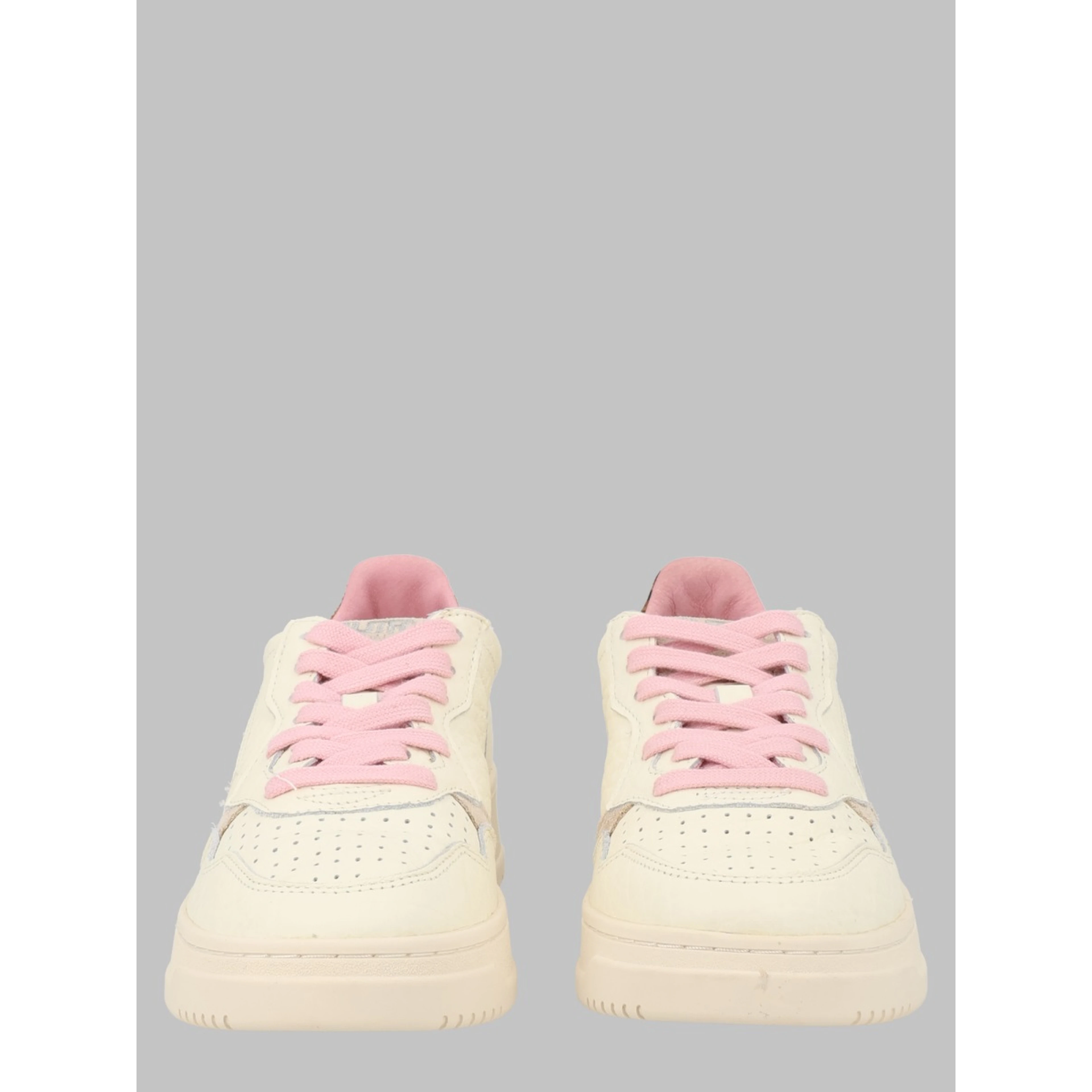 SNEAKER "MEDALIST LOW"
