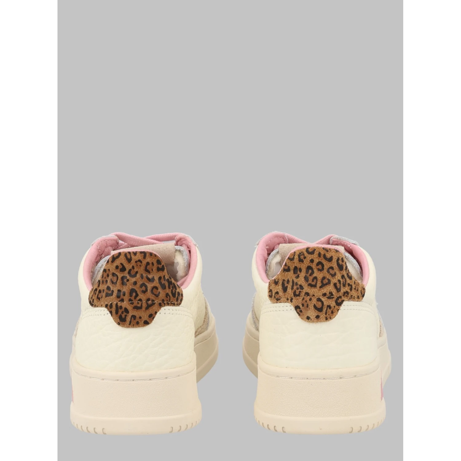 SNEAKER "MEDALIST LOW"
