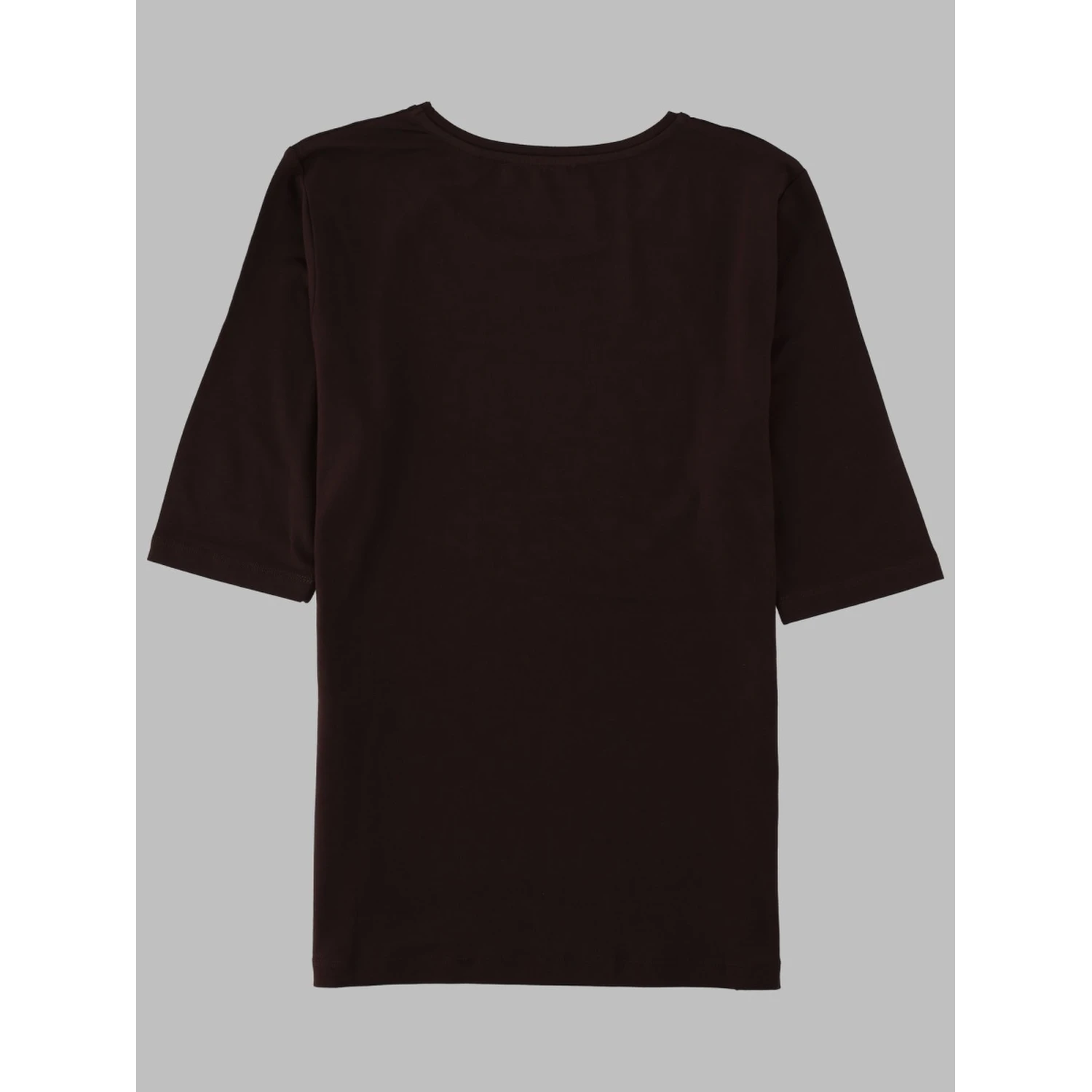 T-SHIRT SLIM FIT