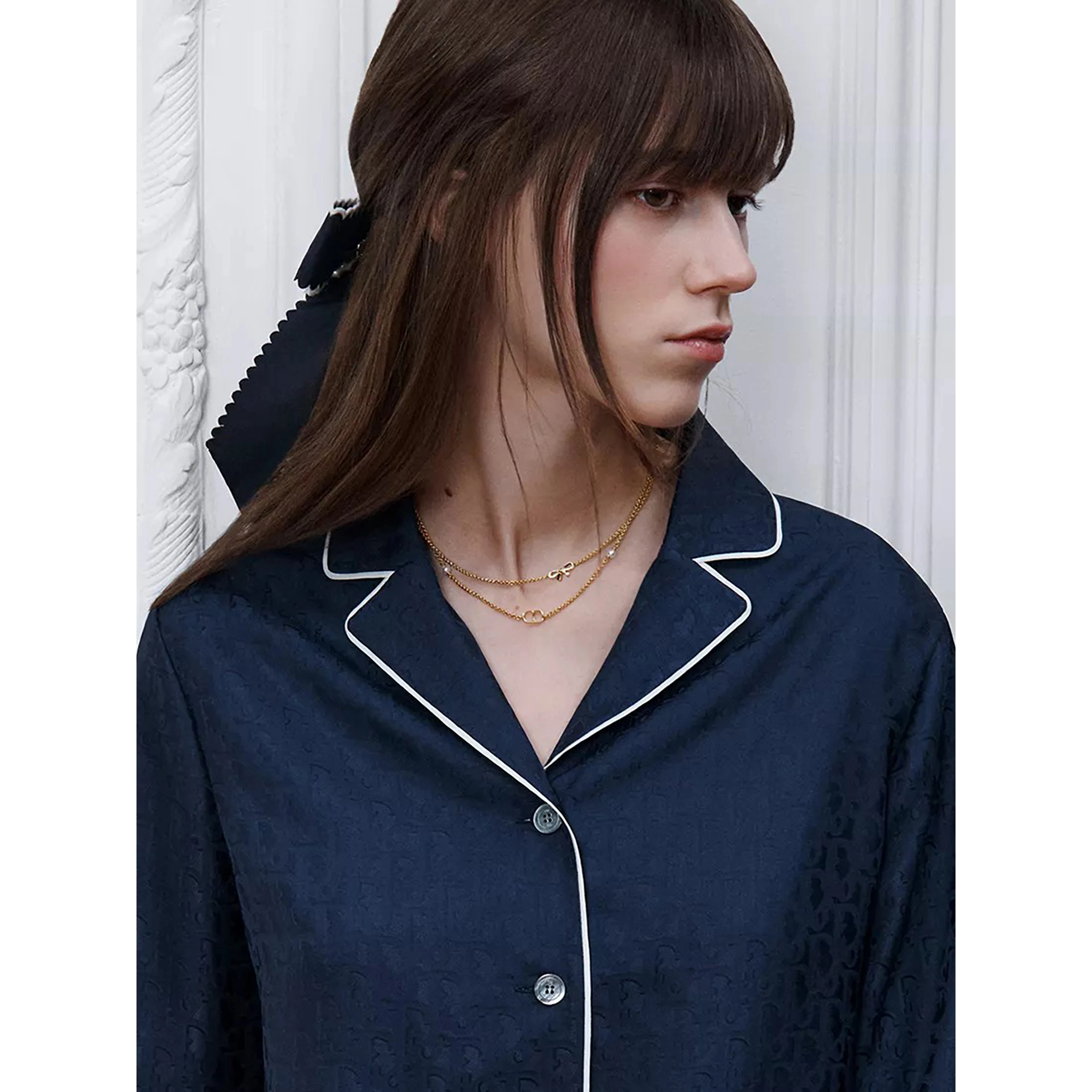 CHRISTIAN DIOR MINI BOW necklace