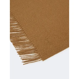 MAX MARA THROWS A SCARF
