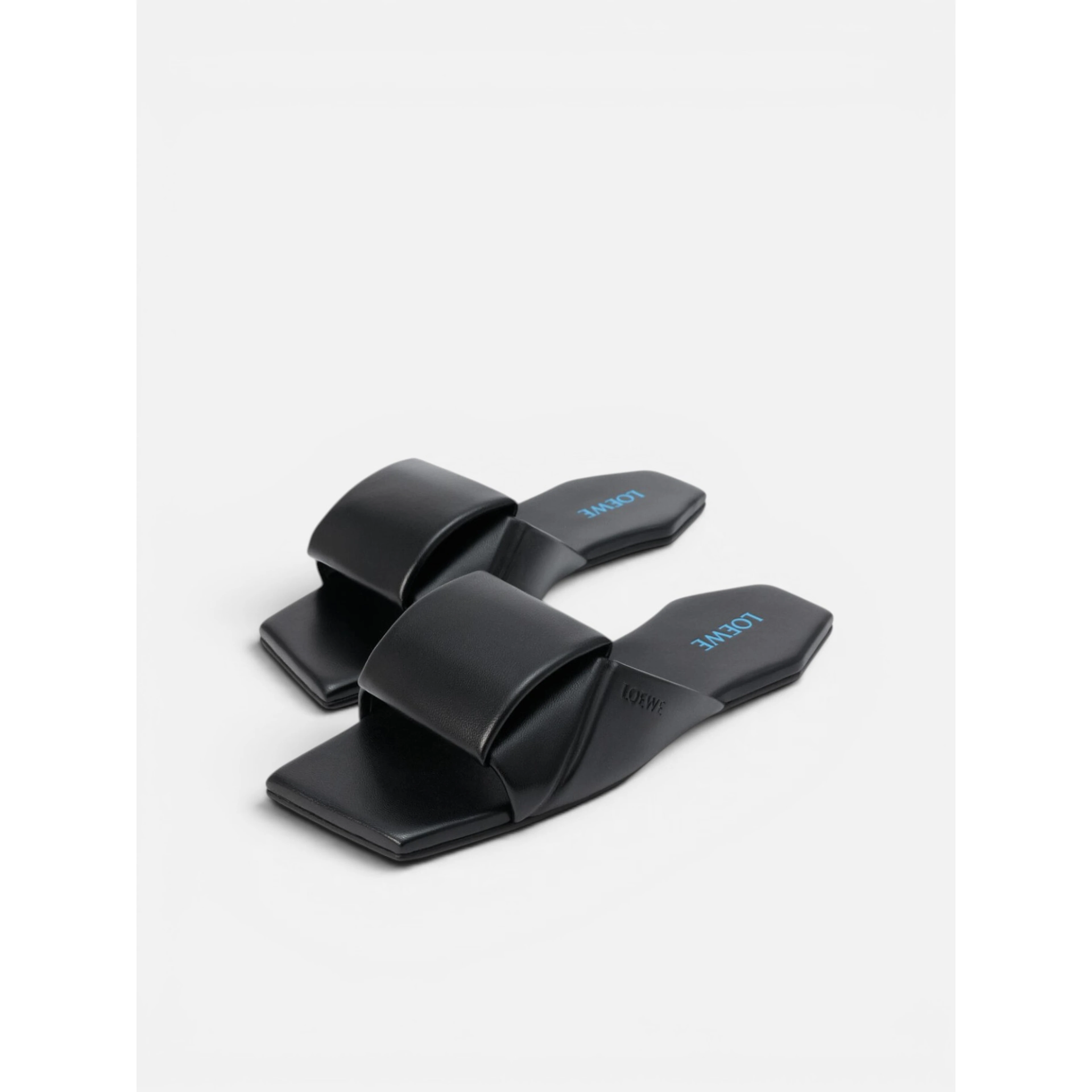 LOEWE slippers