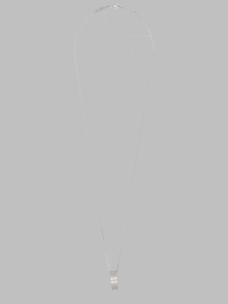 COLLANA CON PENDENTE AD ANELLO