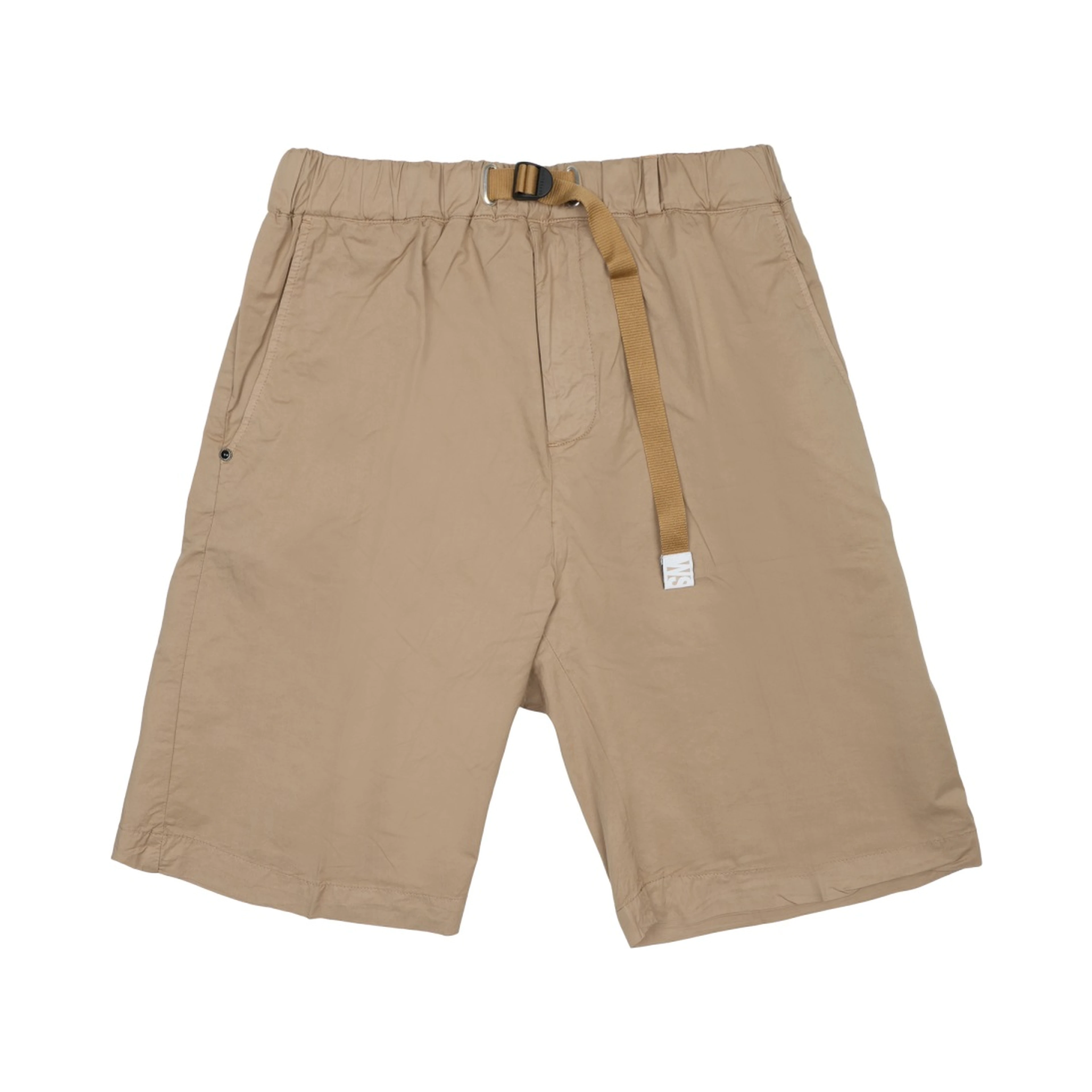 SHORTS CON CINTURA