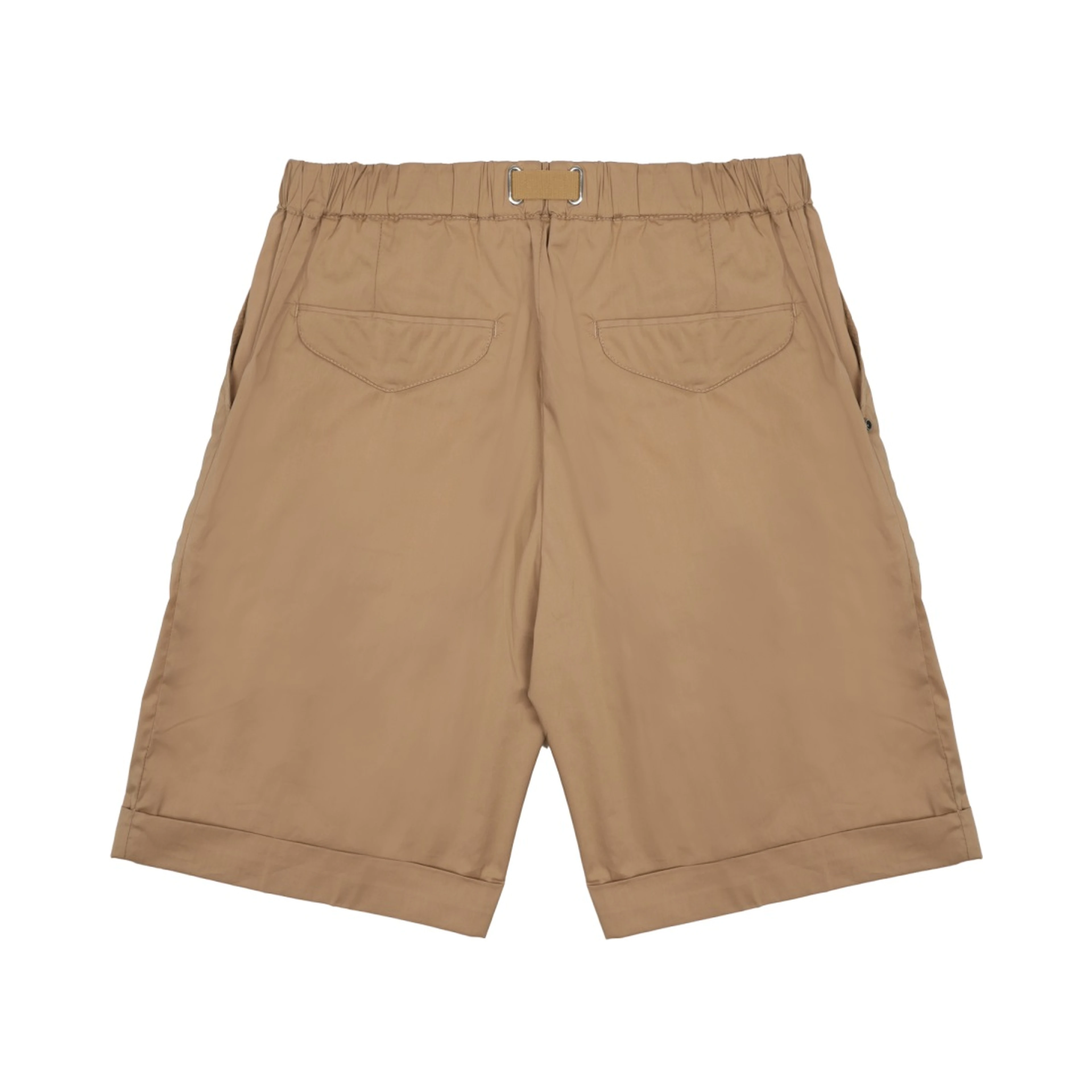 SHORTS CON CINTURA