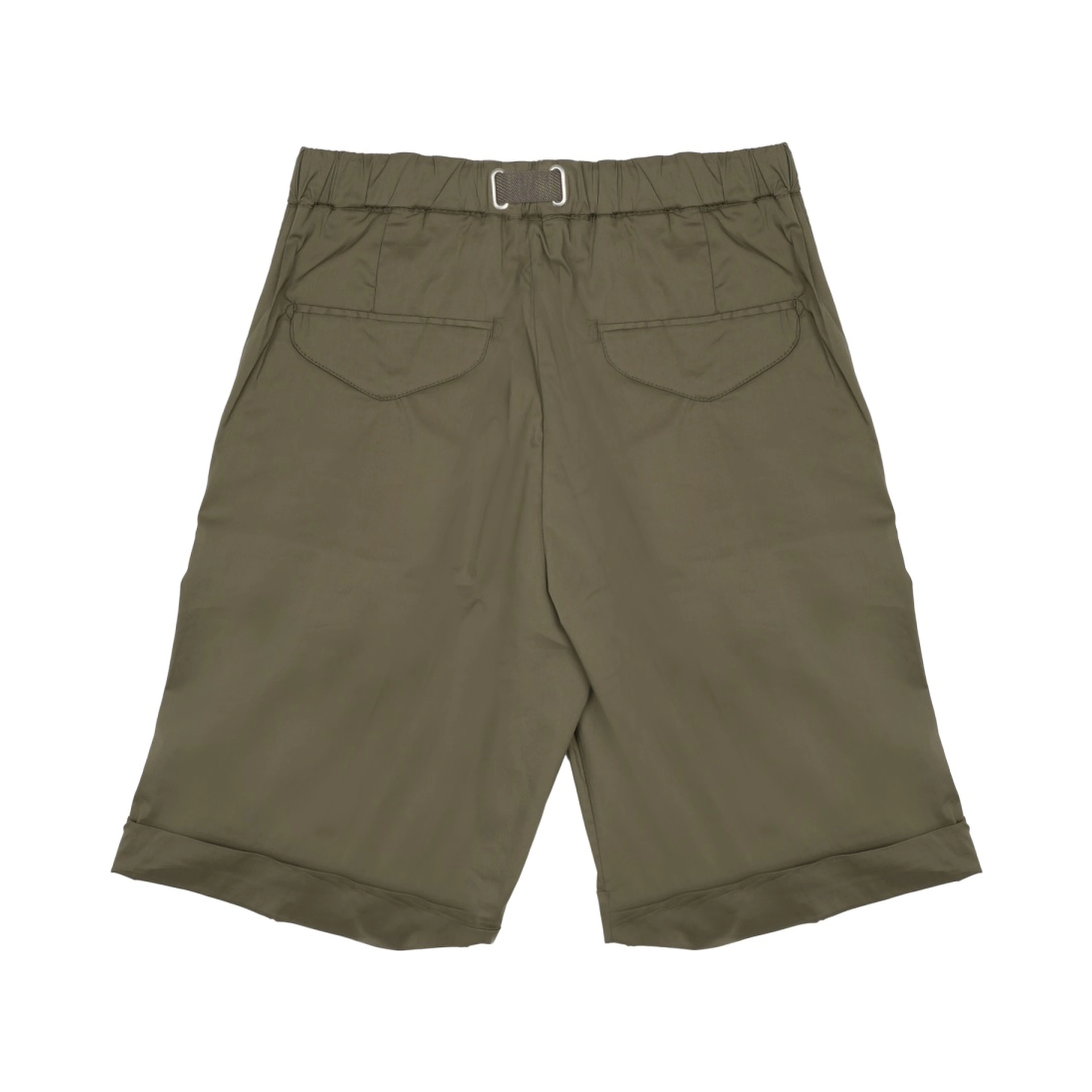 SHORTS CON CINTURA
