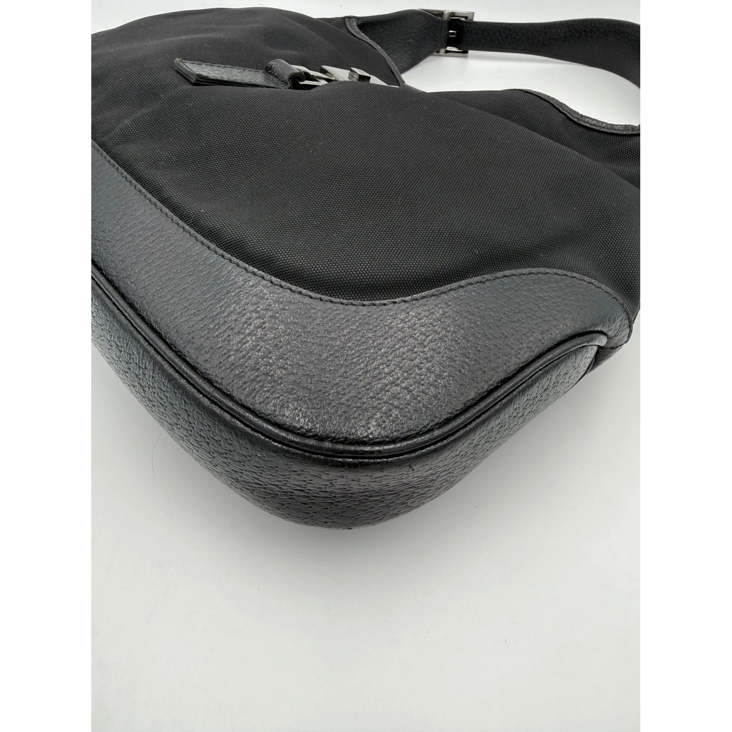 GUCCI JACKIE Leather and Canvas Handbag