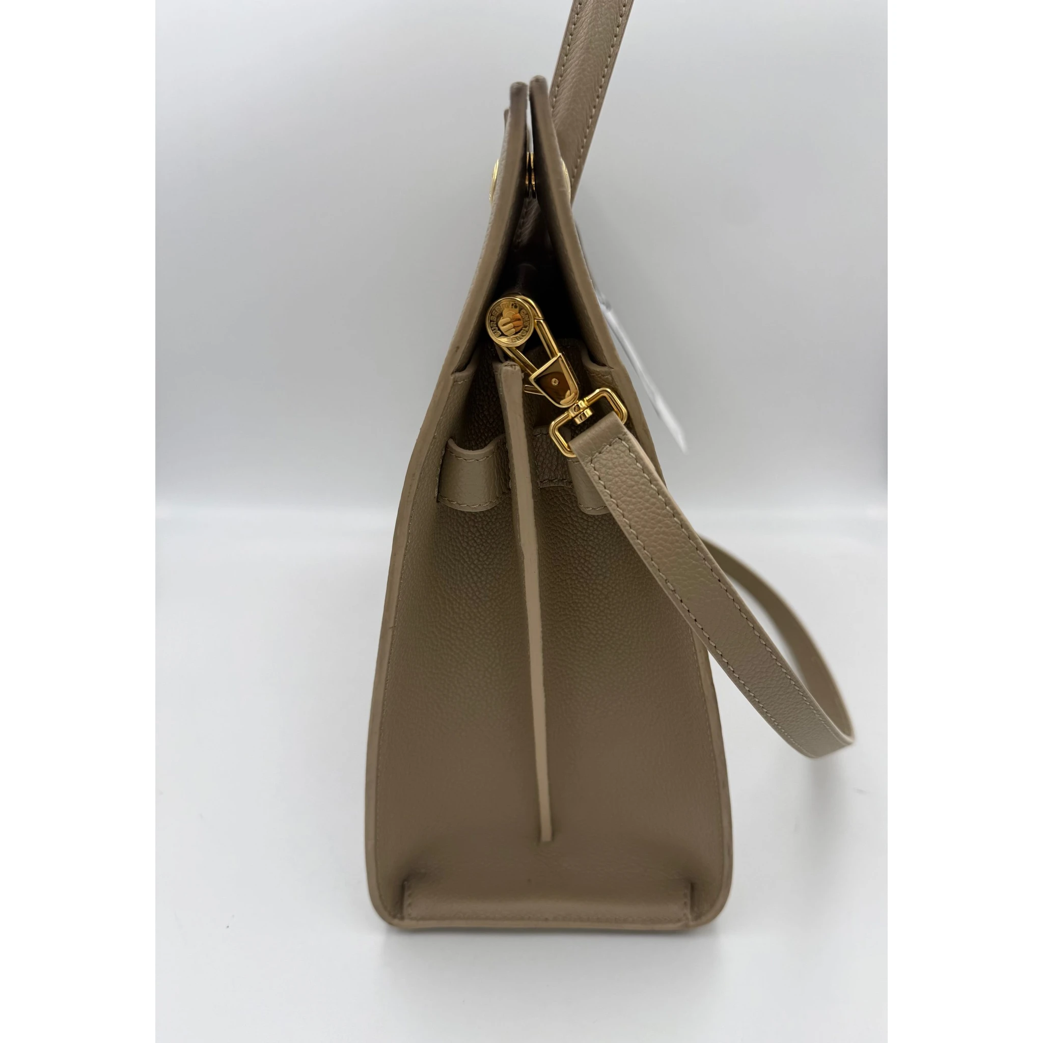 BURBERRY TITLE BAG Tote