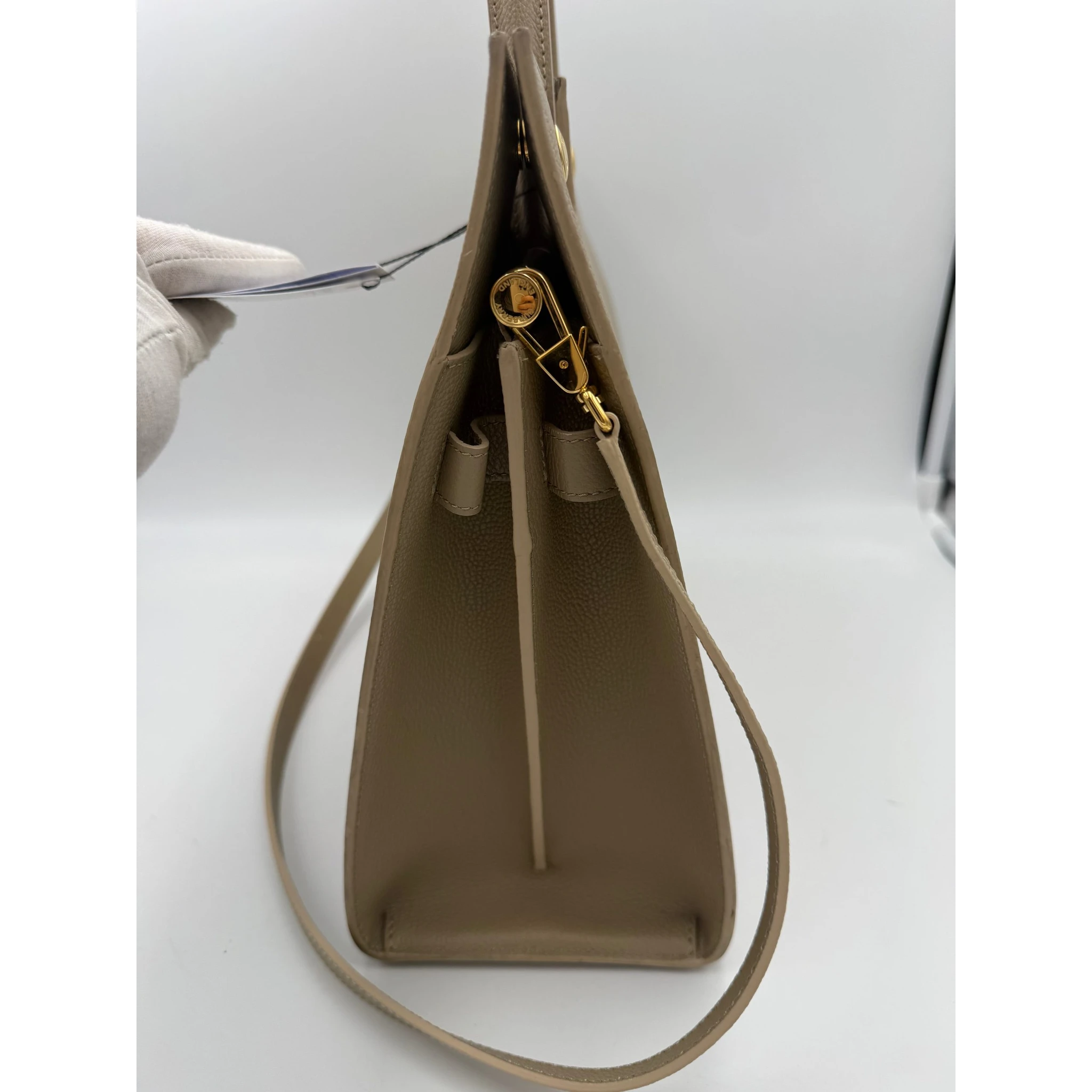BURBERRY TITLE BAG Tote