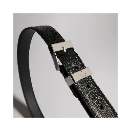 Belt with squared bucke