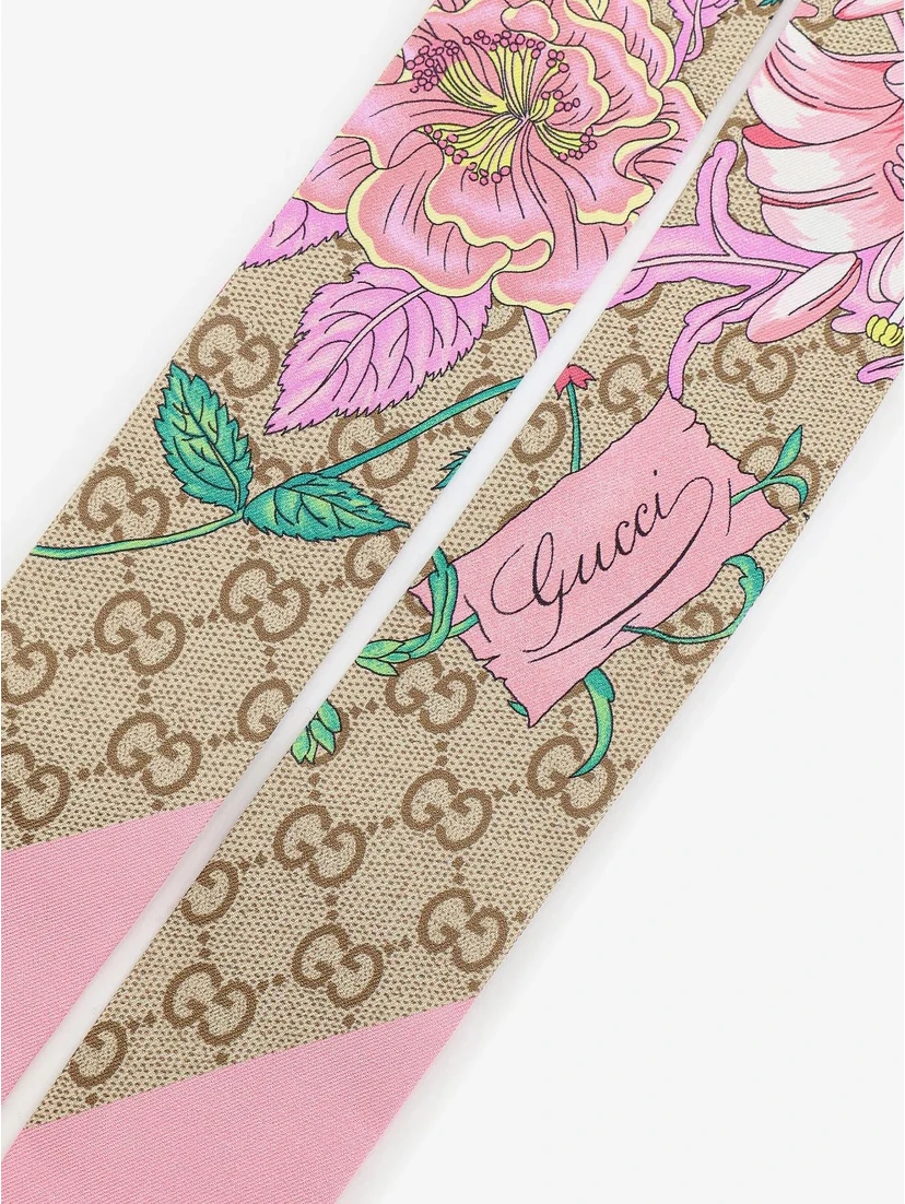 Silk foulard