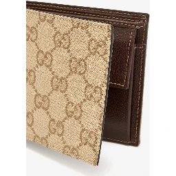 "Gucci Essence Classic" coins holder
