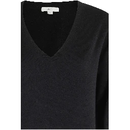 WEEKEND V-NECK