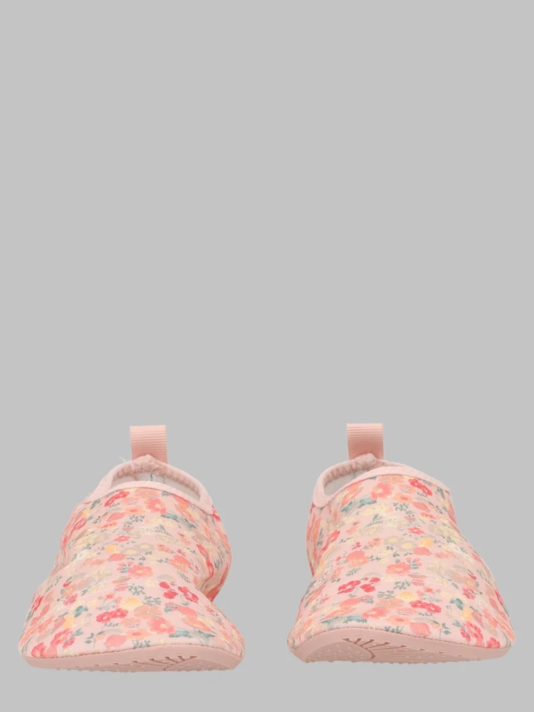 swimshoe dolphin