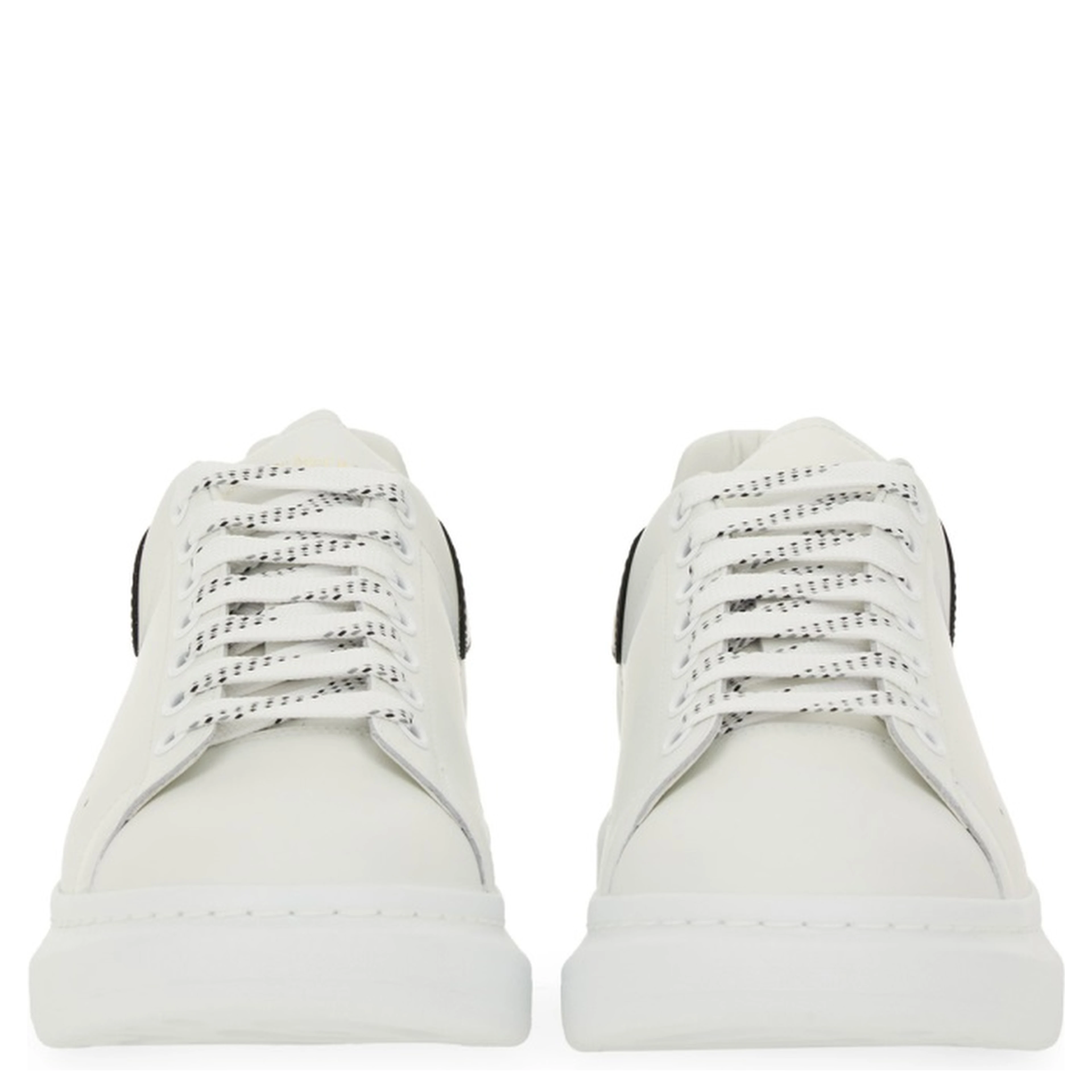 OVERSIZED SNEAKER