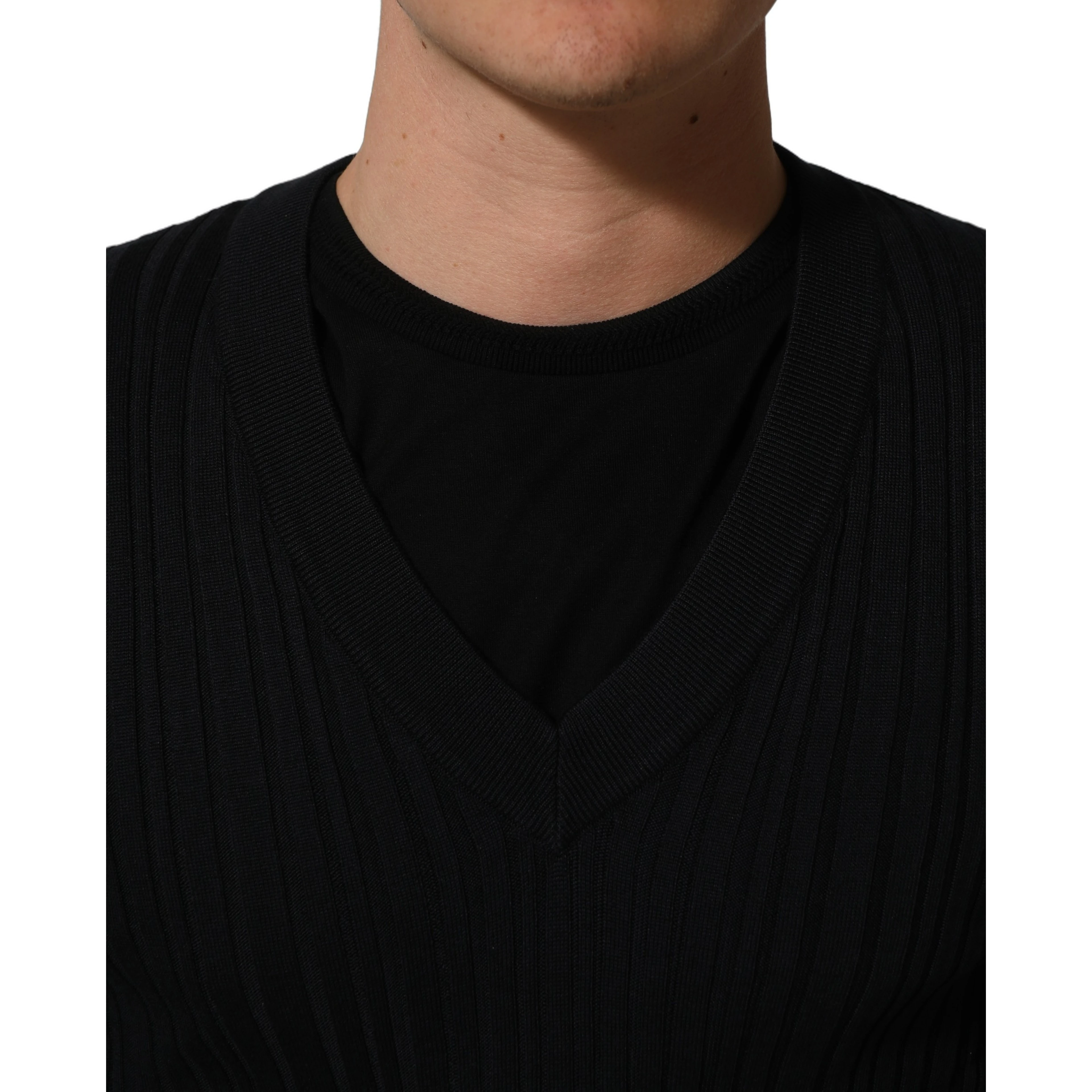 Black Silk Blend V-neck Pullover Men Sweater