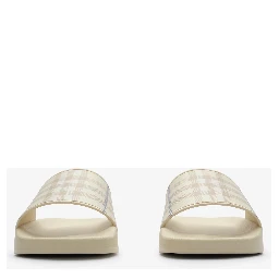 Burberry Flat shoes