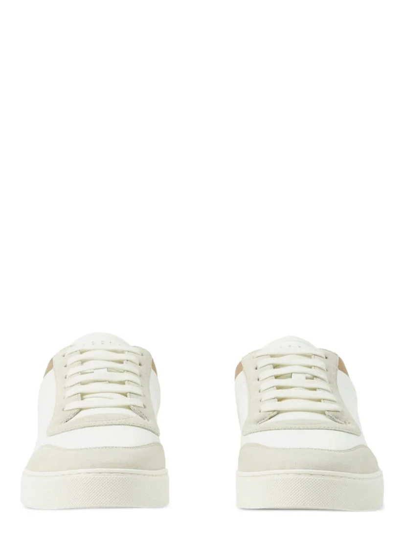 Burberry Flat shoes