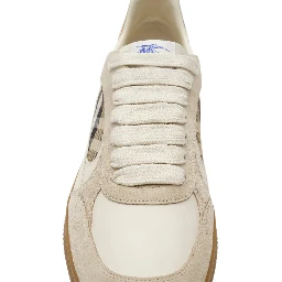Burberry Flat shoes