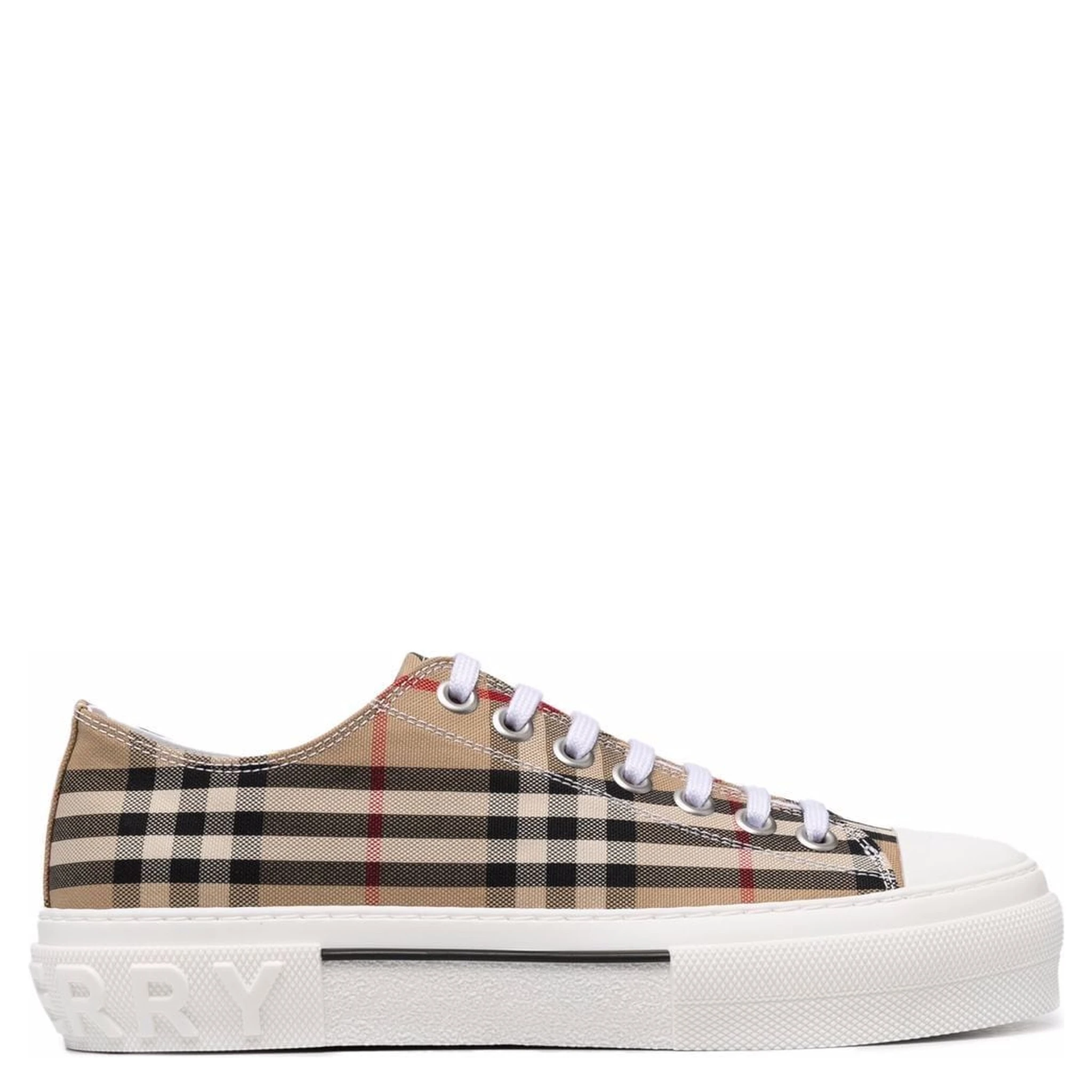 Burberry Flat shoes