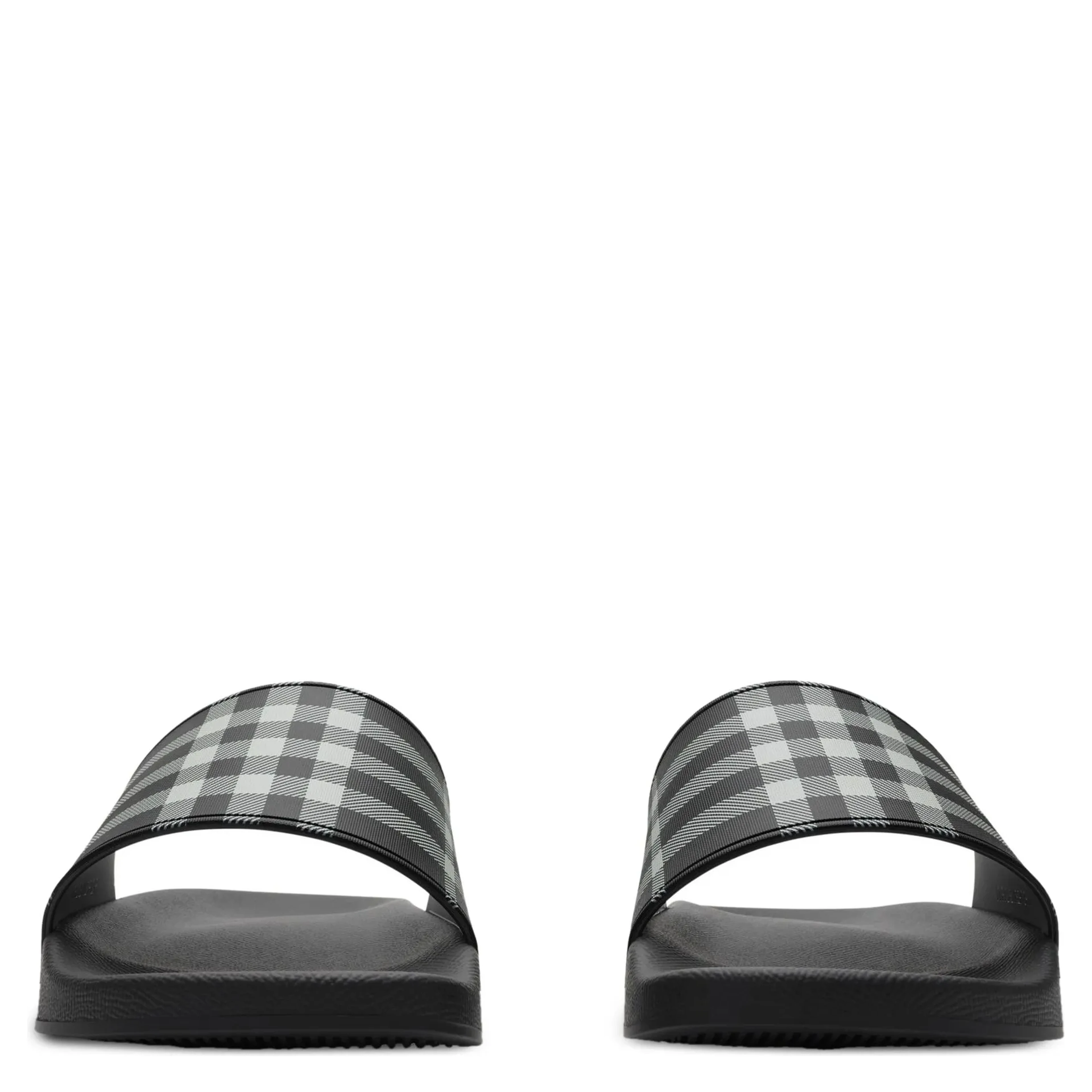Burberry Flat shoes