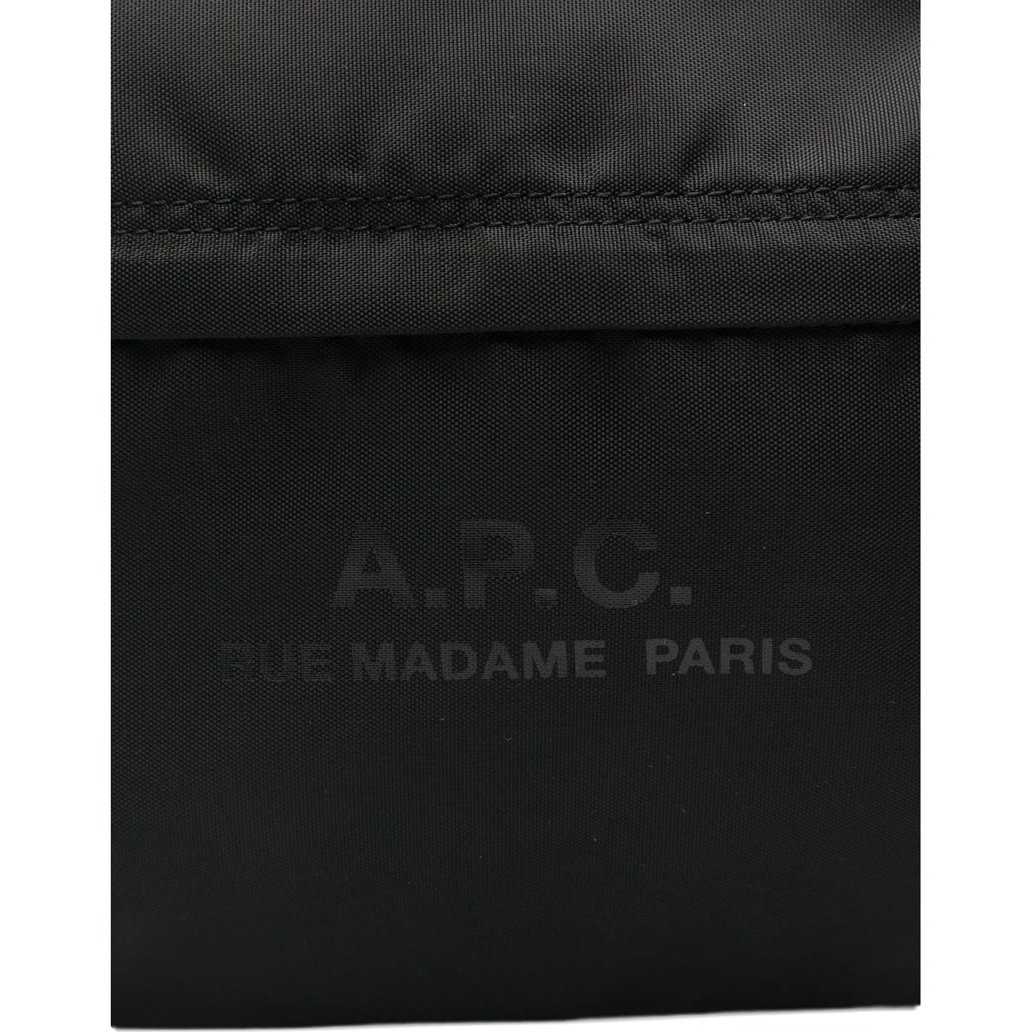 أكياس APC