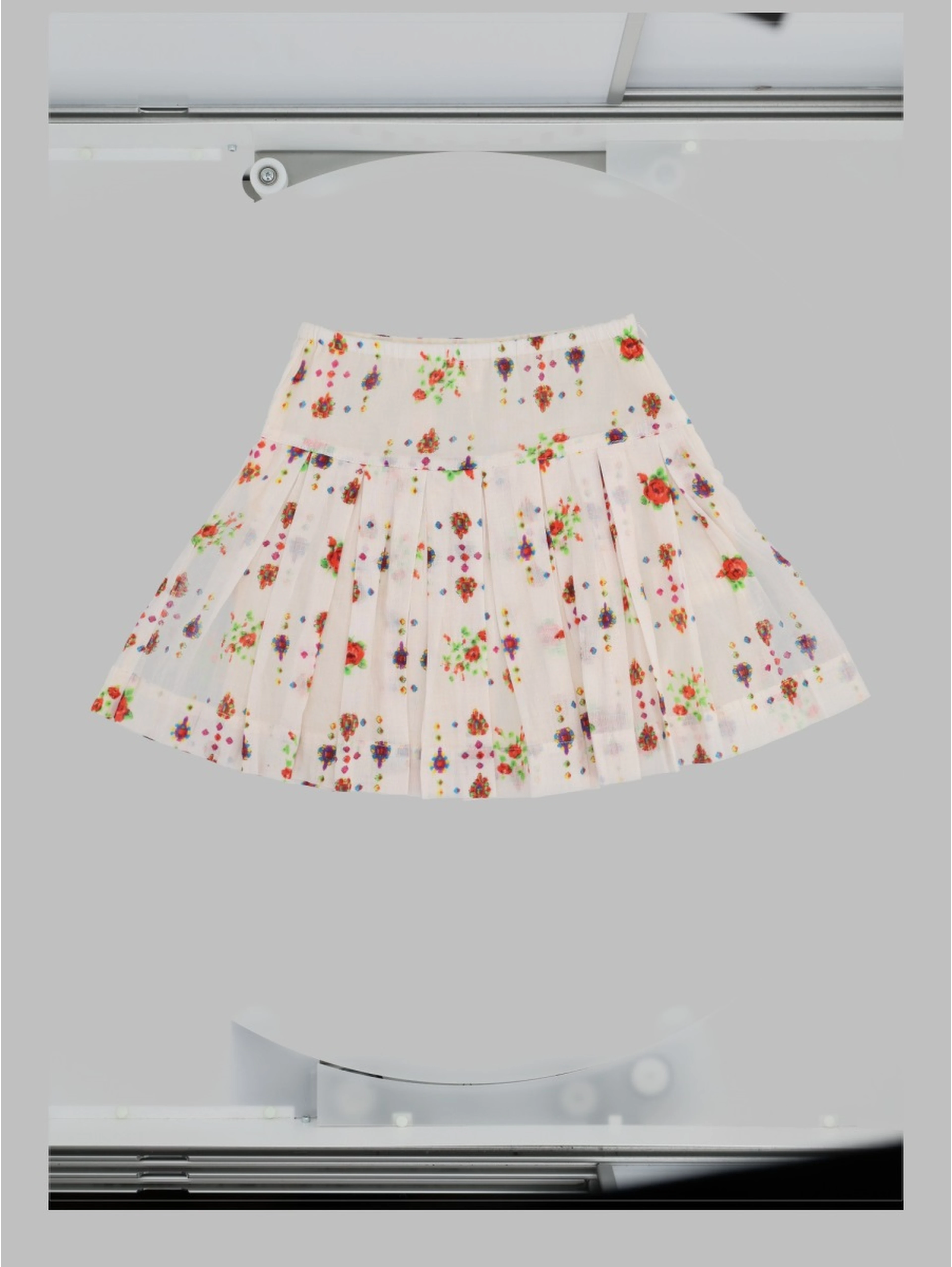 PLEATED SKIRT