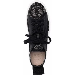 Chloè Sneakers