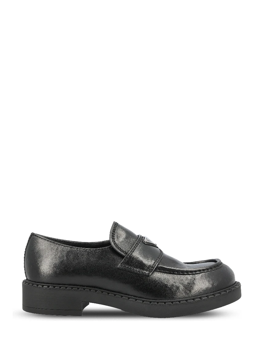 PRADA Flat shoes Black