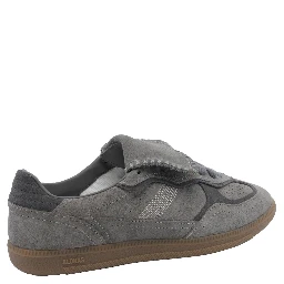 ALOHAS Sneakers