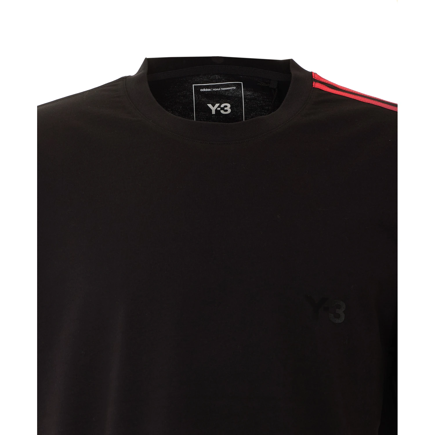 تيشيرتات وبولو سوداء من Y-3
