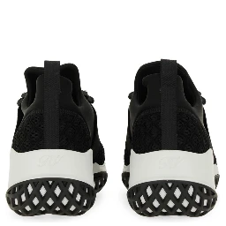 "VIV' RUN" SNEAKER