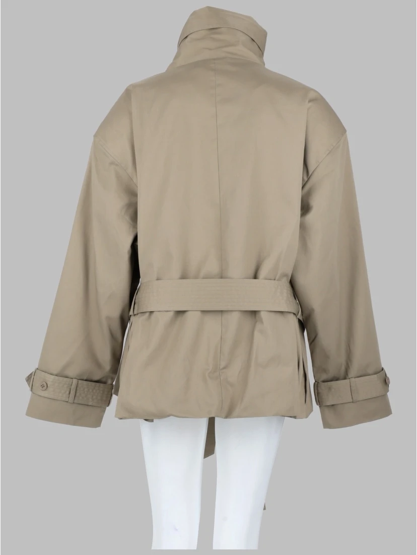 TRENCH CORTO