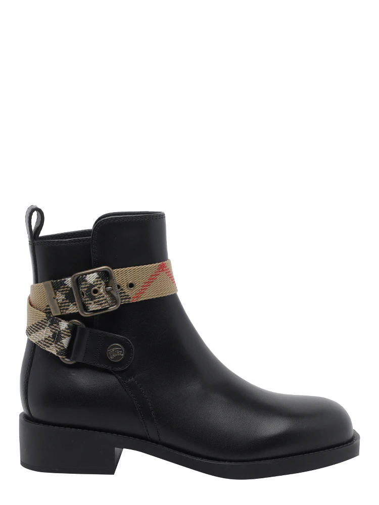 BURBERRY Boots Black