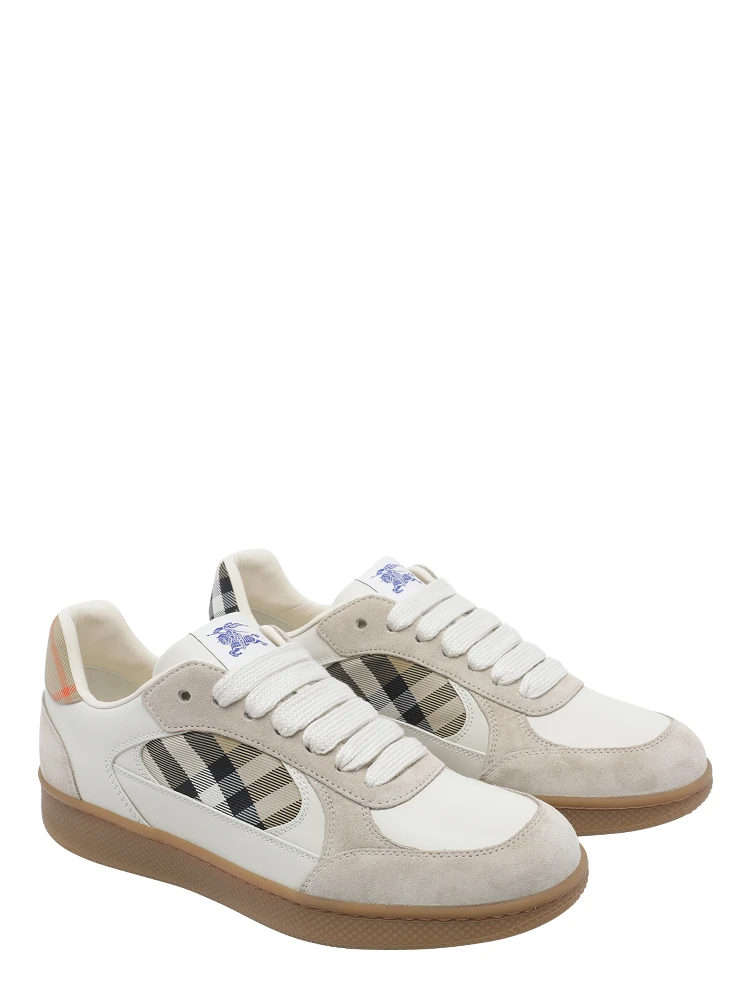 BURBERRY Sneakers Beige alternative