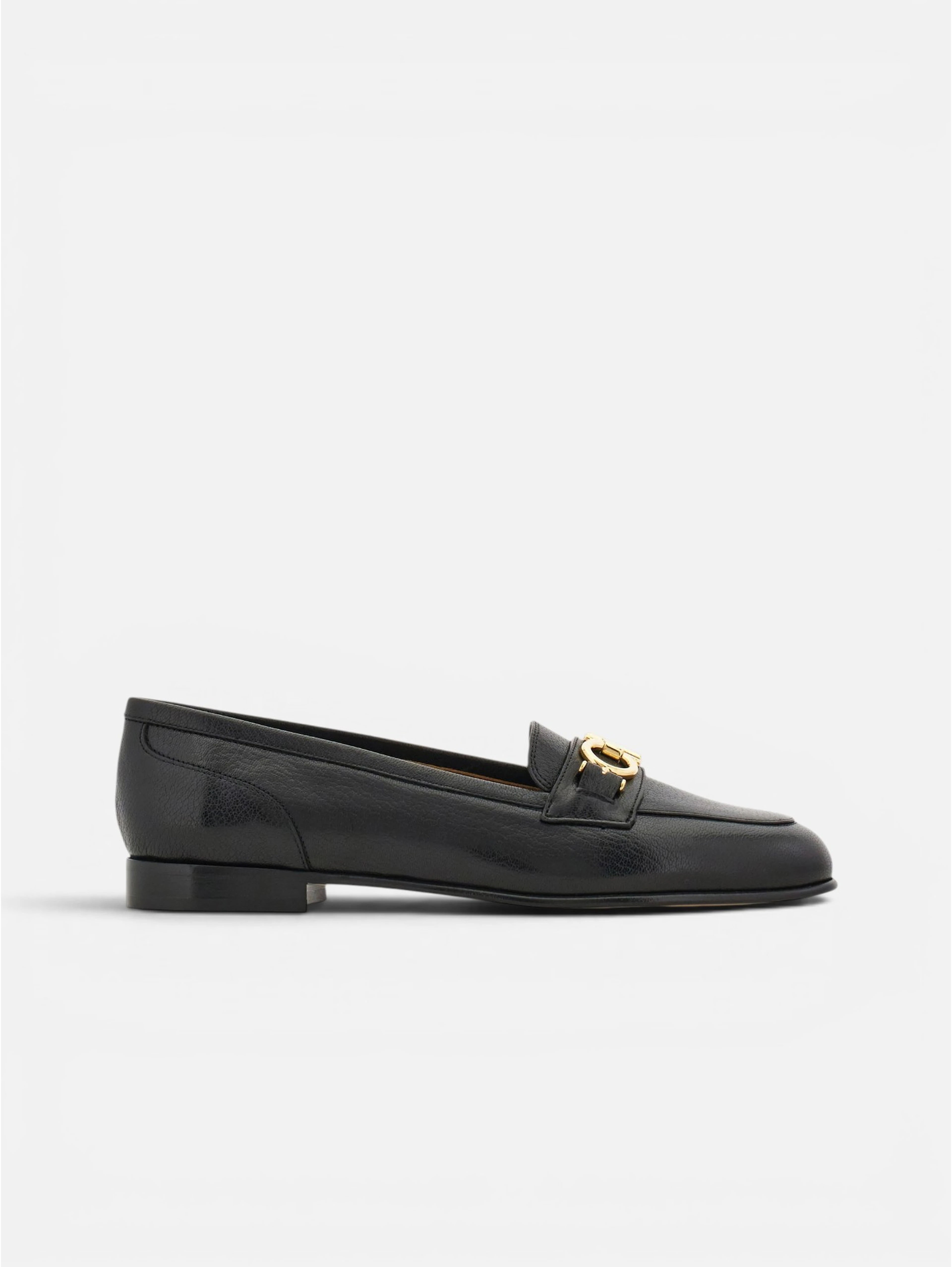 FERRAGAMO moccasins