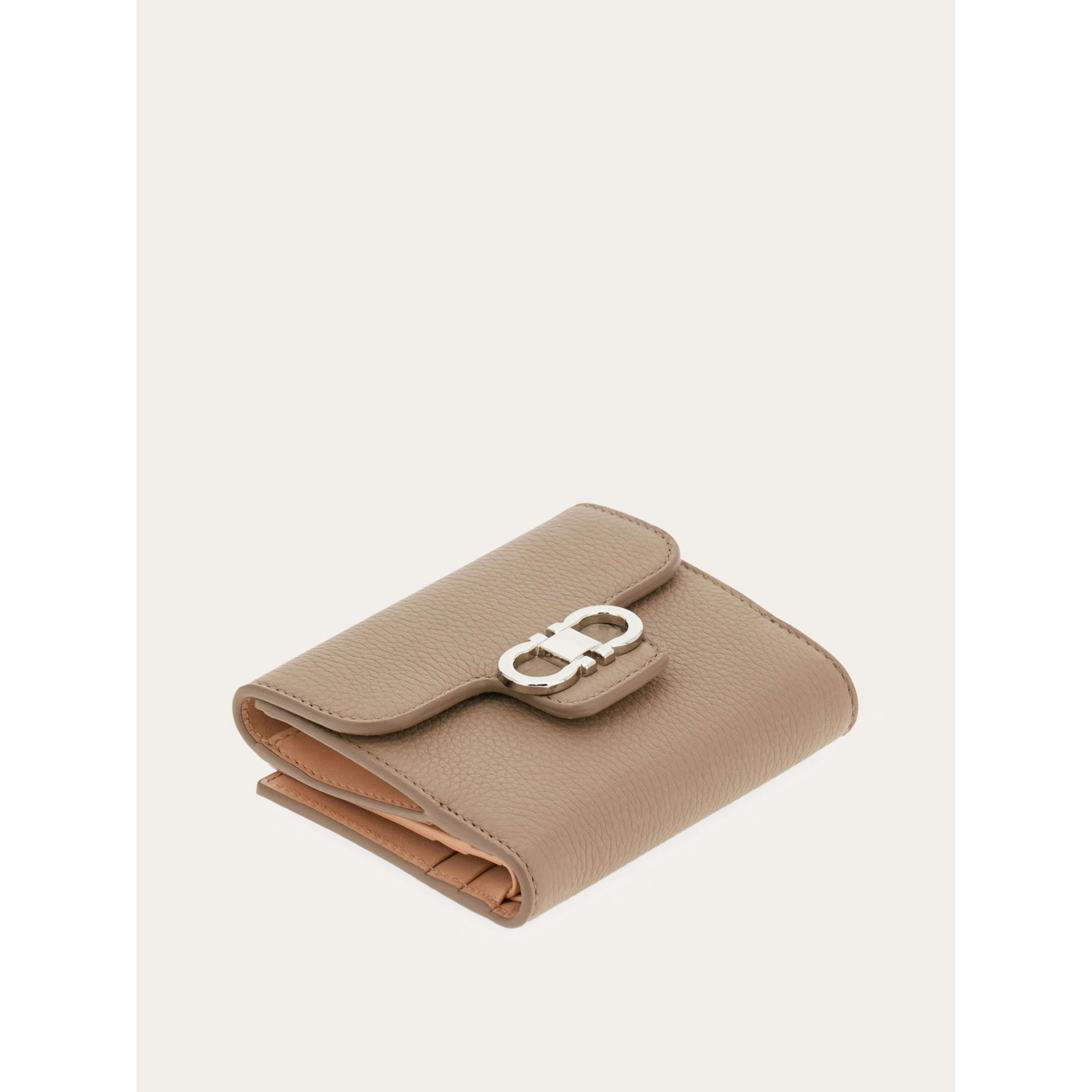 FERRAGAMO wallet