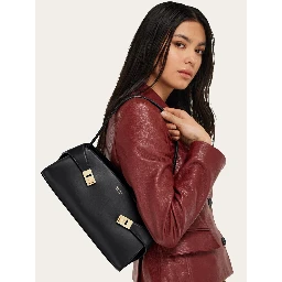 FERRAGAMO handbag