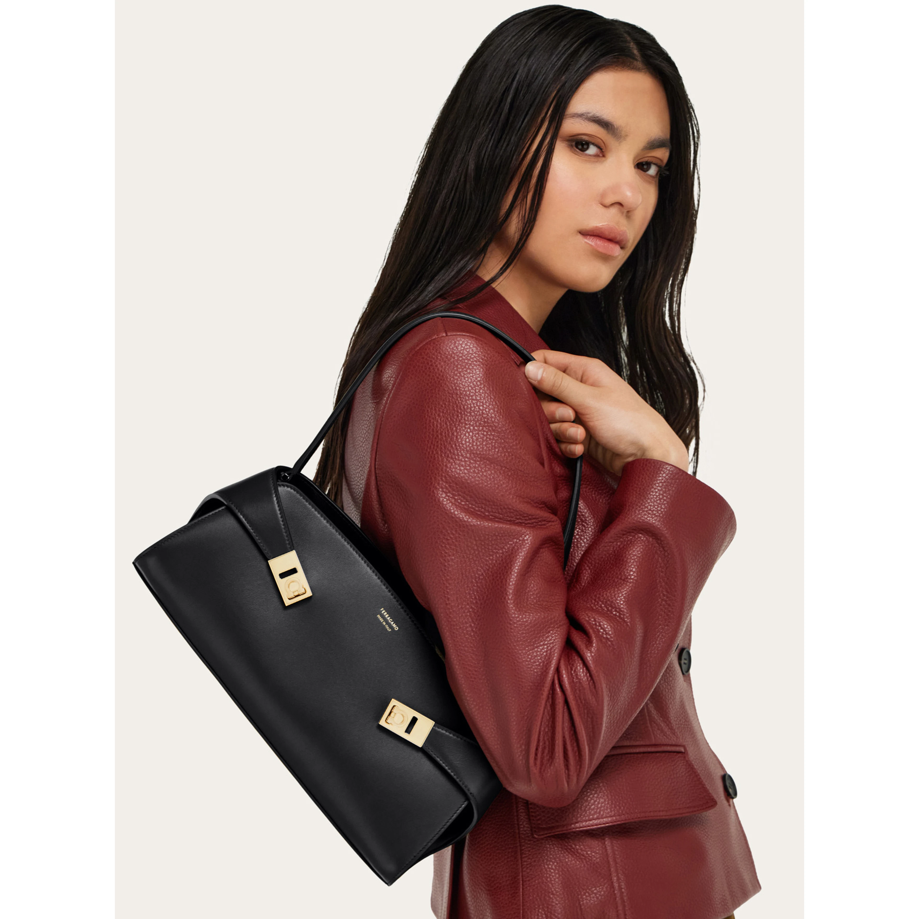 FERRAGAMO handbag