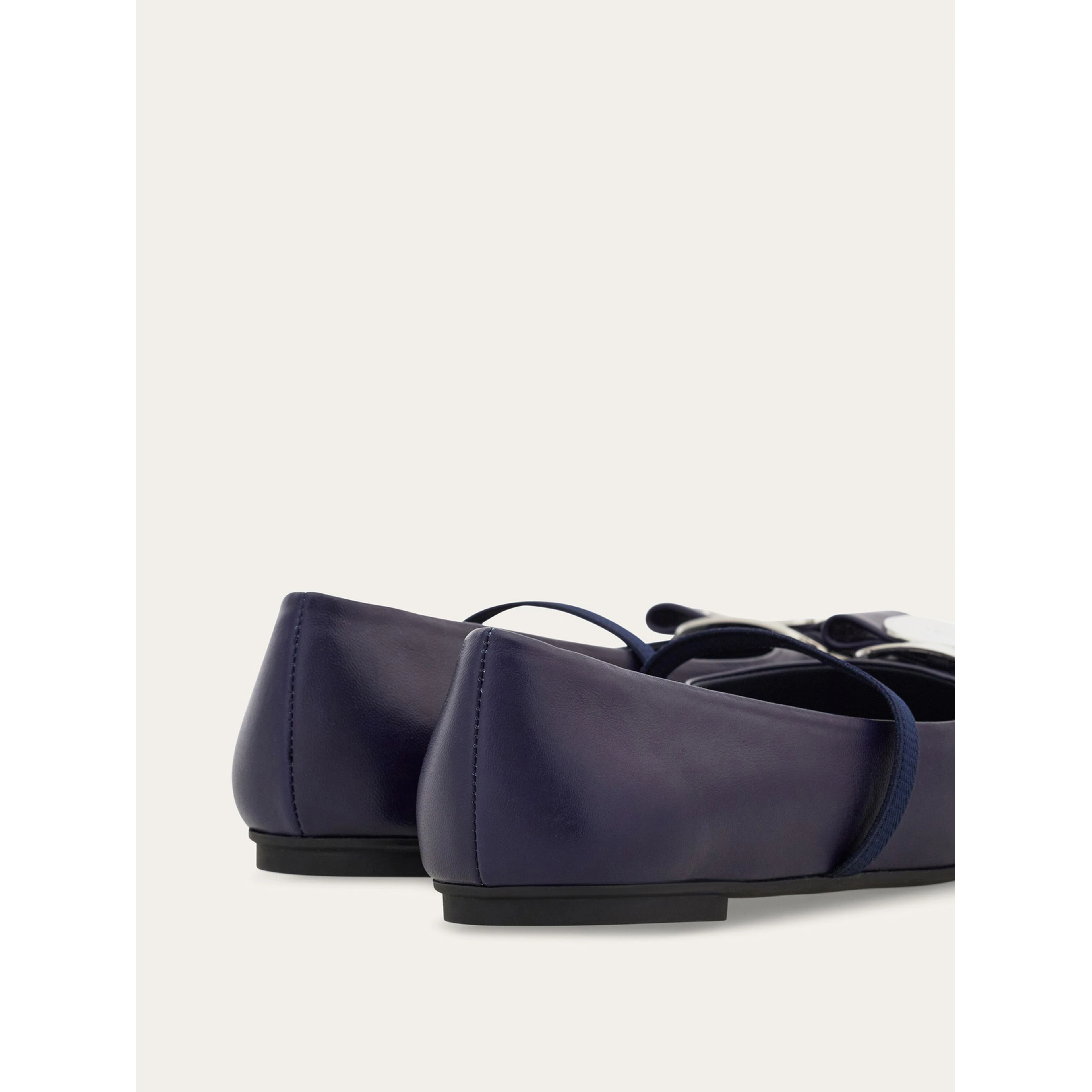 FERRAGAMO ballet flats
