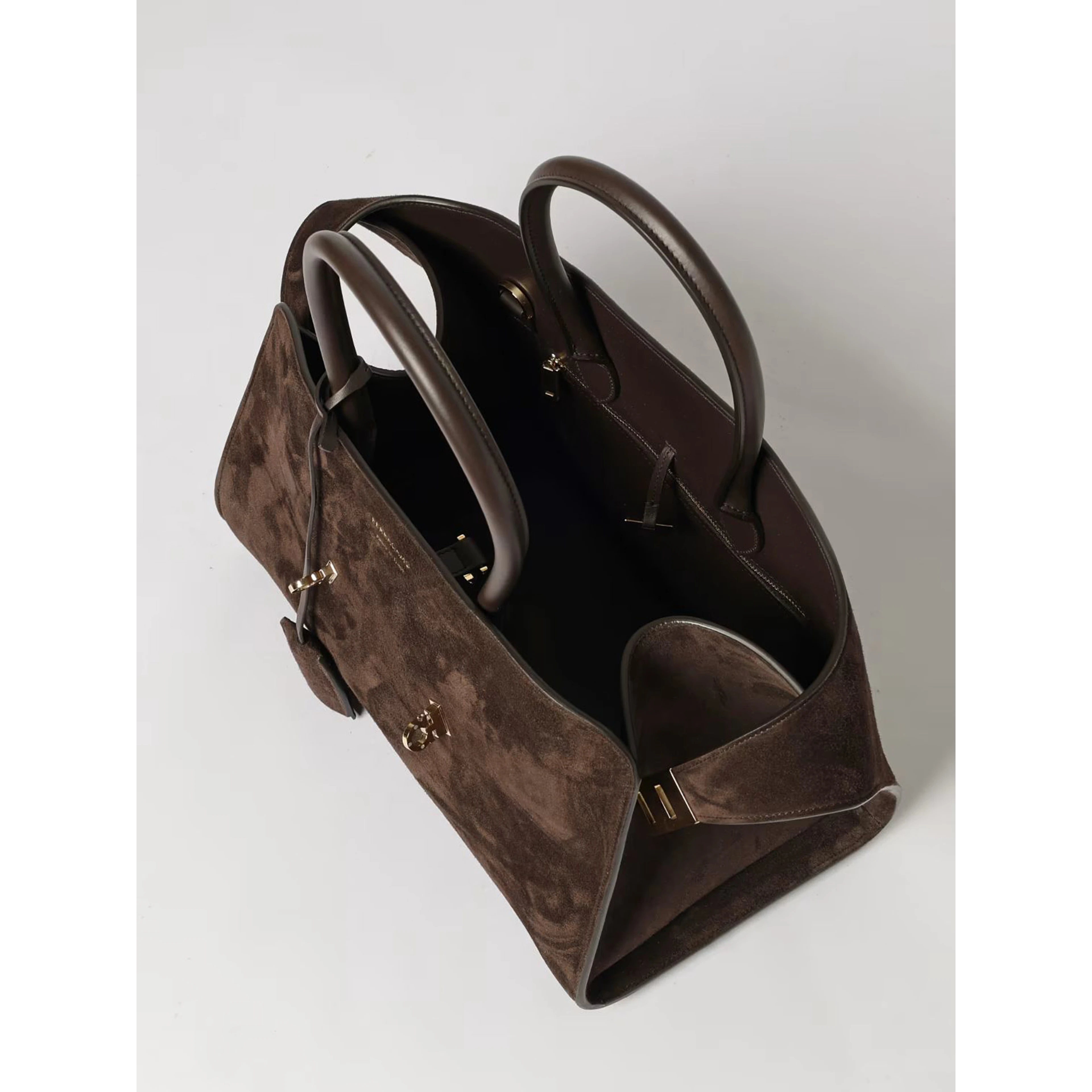 FERRAGAMO handbag