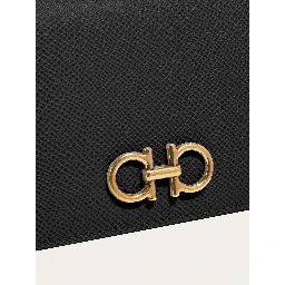 FERRAGAMO wallet